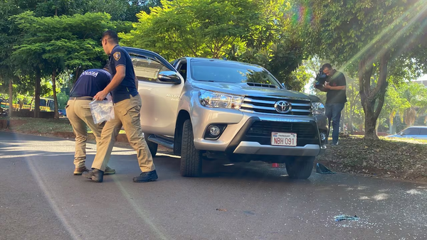 En violento atraco, asaltantes vestidos de barrenderos se llevan 10.000 dólares - Noticiero Paraguay