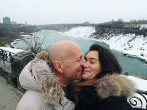 ¡Bruce Willis y Emma Heming cumplieron 17 años de juntos! - Gente - ABC Color