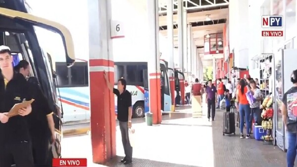 Comienza el éxodo de Año Nuevo en la Estación de Buses de Asunción