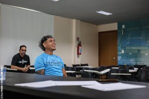 Versus / En el fútbol brasileño: Pedro Delvalle ya se incorporó a su nuevo club