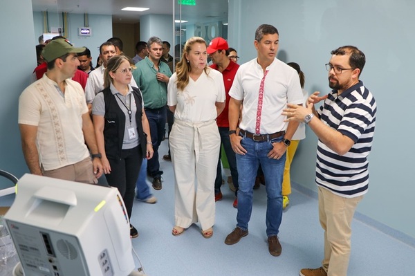 Presidente recorrió instalaciones del futuro Gran Hospital de Coronel Oviedo