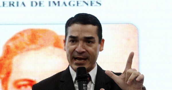Buzarquis arremete contra Capasa y Ocampos sale a defender su gestión: "No vivimos de impuestos"