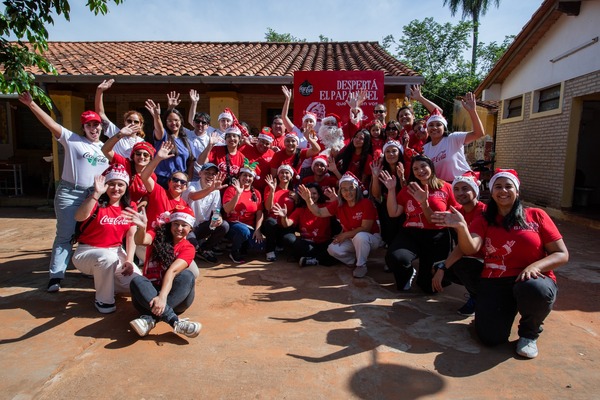 Campaña navideña «Despertá el Papá Noel que vive en vos» llevó alegría a niñas y niños de diferentes comunidades del país | Locales | 5Días