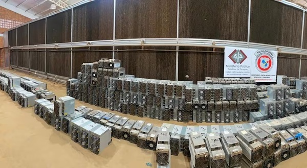 Dos imputados por robo de energía en granja ilegal de criptomonedas