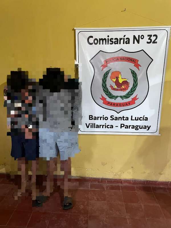 Capturan en flagrancia a dos adolescentes que intentaban robar en una despensa en Villarrica - Policiales - ABC Color