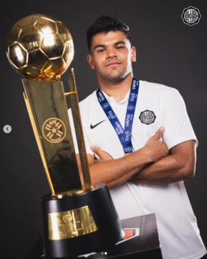 El futbolista del Olimpia, Rodney Redes, habló de su gran año con el Decano - trece