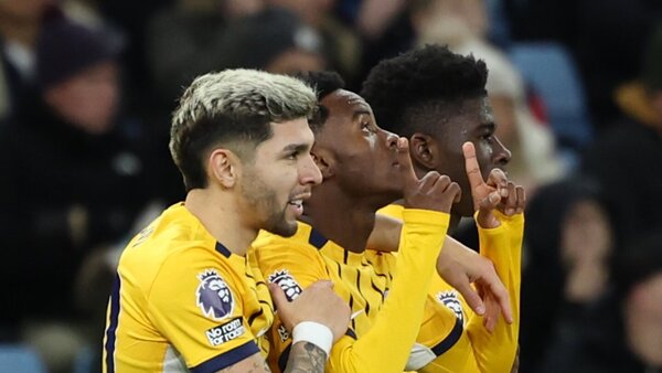 Julio Enciso y Brighton frenan la remontada del Aston Villa