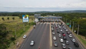 Implementan Plan de Contingencia para Año Nuevo en los puestos de peaje de la ruta PY02