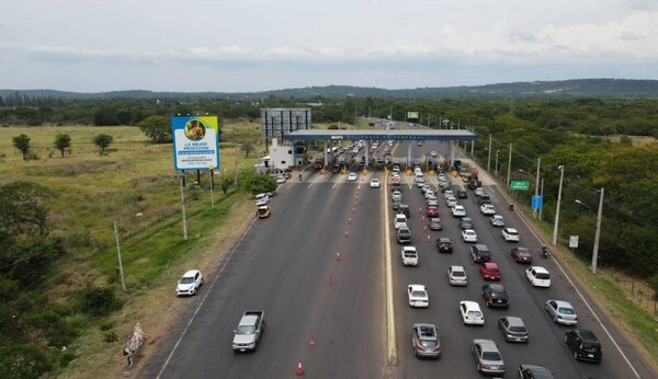Implementan Plan de Contingencia para Año Nuevo en los puestos de peaje de la ruta PY02