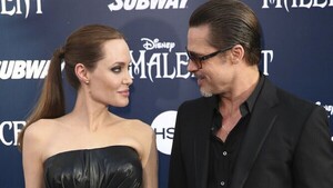 Angelina Jolie y Brad Pitt firman un acuerdo de divorcio, según revista People