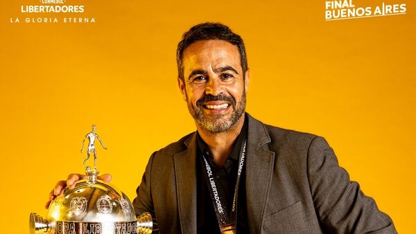 Artur Jorge, elegido mejor entrenador de América