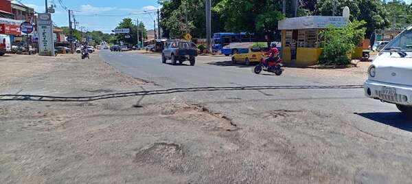 El año 2024 deja calles y rutas con baches en San Lorenzo e Itauguá - Nacionales - ABC Color