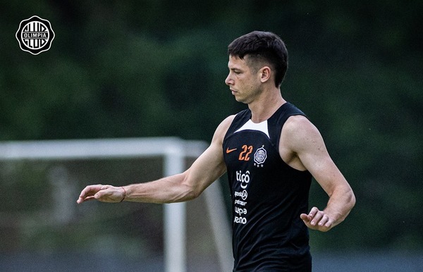 Confirman el club paraguayo que negocia con Manuel Capasso