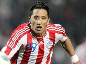 Lucas Barrios anunció su retiro definitivo del fútbol profesional - trece
