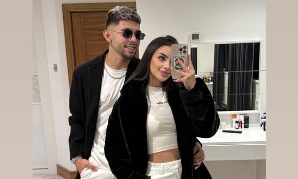 El look de Año Nuevo de Julio Enciso y su novia colombiana
