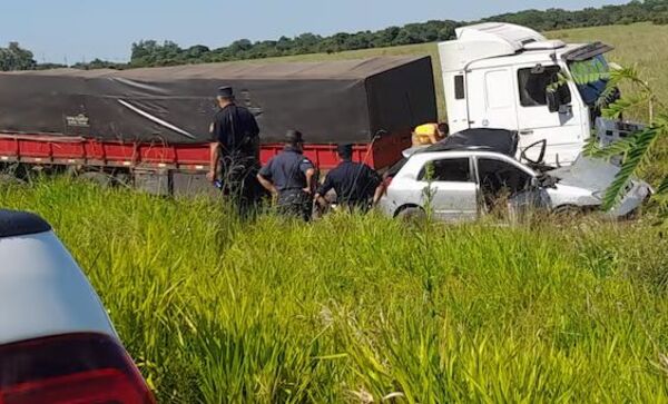 Ndi: Grave accidente rutero deja una mujer fallecida y dos heridos