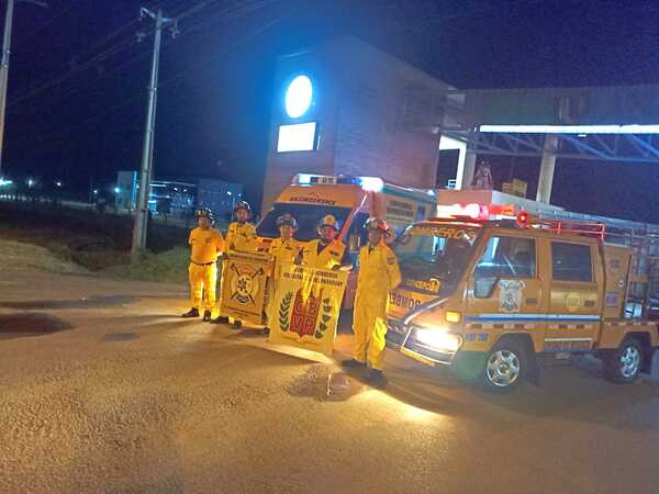 Bomberos Amarillos en vigilia por la seguridad en Año Nuevo