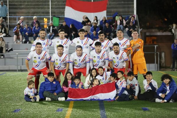 Versus / Deportivo Paraguay: un club guaraní en Cataluña
