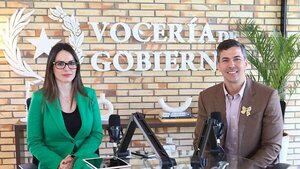 Santiago Peña cambia a Paula Carro como vocera de la Presidencia y nombra a reemplazante