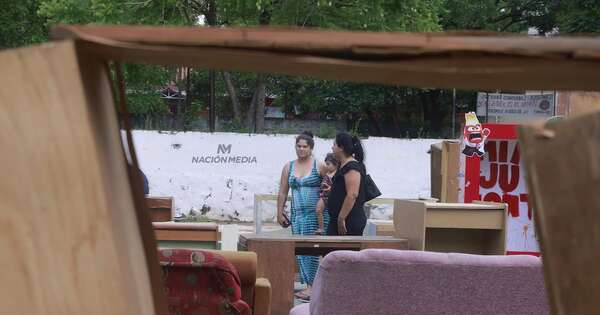 La Nación / Jóvenes celebran exitoso resultado de la feria Corazones Abiertos