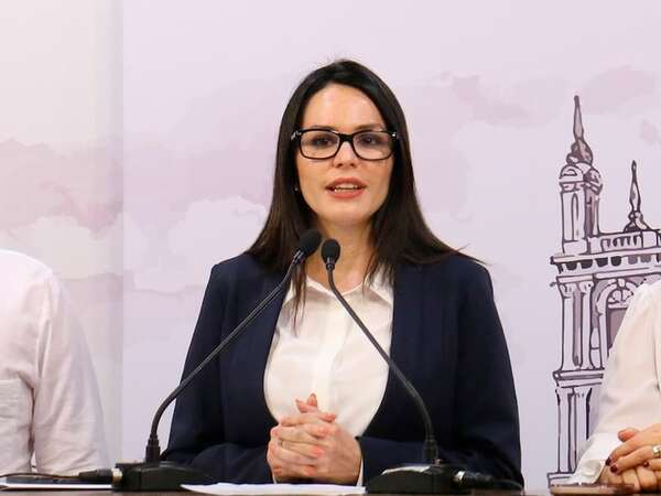 Exvocera de la Presidencia emite contundente carta tras su desvinculación: esto es lo que dice  - Política - ABC Color