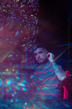 El compositor Marcelo Soler presenta el videoclip de “PartyOut” en compañía de Milk Shake y Darko - trece