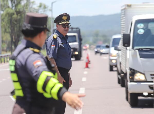 Operativo fin de año: Patrulla Caminera refuerza controles y recomendaciones para garantizar la seguridad en las rutas - MarketData