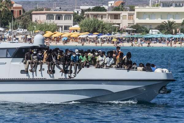Más de 2.200 personas murieron intentando cruzar el Mediterráneo en 2024, según UNICEF - Mundo - ABC Color