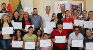 Más de 60 emprendedores de Guarambaré se capacitaron con el SINAFOCAL