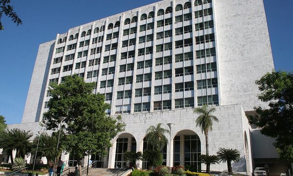Paraguay registra oficialmente 10.731 padres en mora con la alimentación de sus hijos