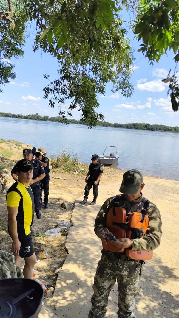 Ayolas: prosigue búsqueda de persona desaparecida en aguas del río Paraná - Nacionales - ABC Color