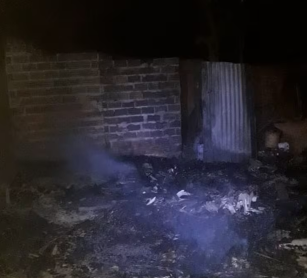 Hombre incendió vivienda de su expareja en Hernandarias