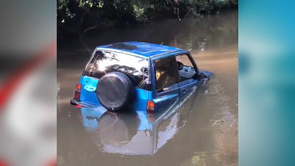 Hombre en aparente estado etílico se lanza al agua con su camioneta en Cambyreta