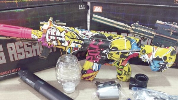 Pese a polémica, se venden a full las pistolas de hidrogel
