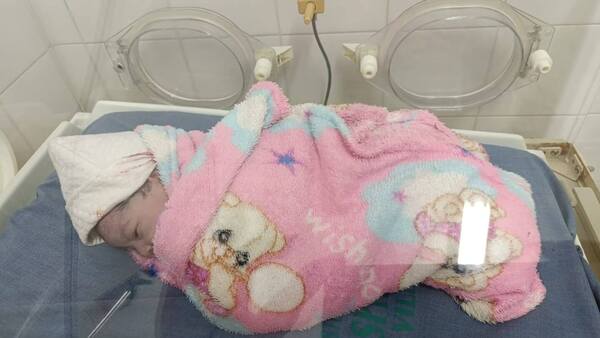 Primer bebé del año ¡Es una princesa! y nació a las 00:01