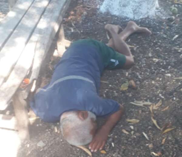 Denuncian el abandono de un hombre adulto mayor en el Hospital Materno Infantil de Fernando de la Mora - Nacionales - ABC Color