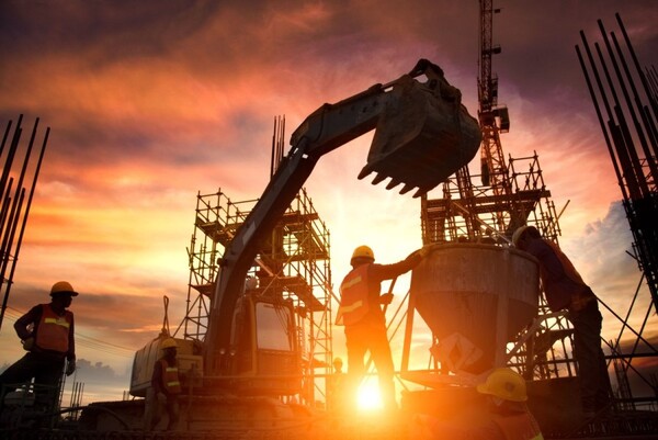 Perspectivas de crecimiento económico en industria y construcción | Editorial | 5Días