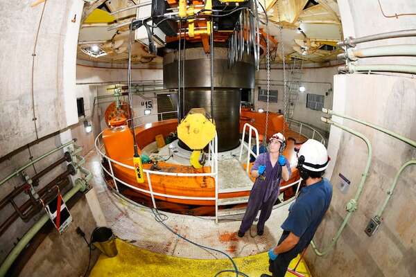 Proponen que Itaipú sea reconocido como un hito mundial de la ingeniería - Economía - ABC Color