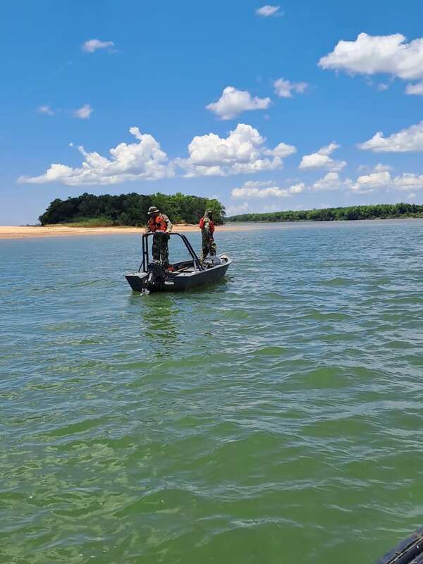 Ayolas: hallan cuerpo de desaparecido en aguas del río Paraná - Nacionales - ABC Color