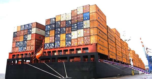 La Nación / ¿Afectará al comercio licitación de Argentina en la hidrovía?