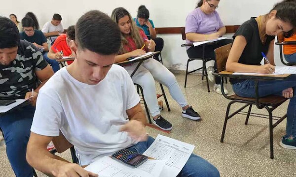 Último día para postularse a 5.000 becas de estudios – Prensa 5