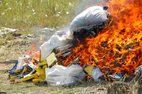 SENAD incineró 430 kilos de cocaína incautados en el Chaco