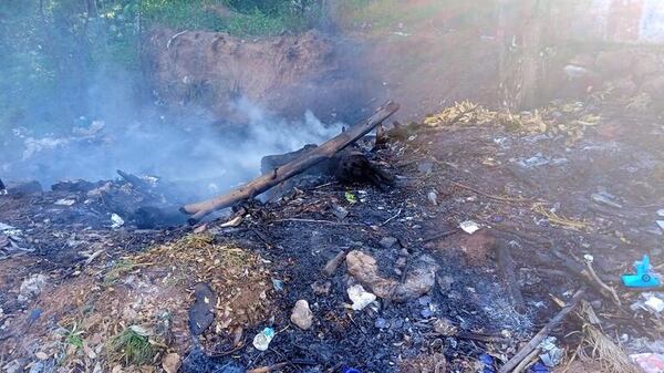 San Lorenzo: incendio de considerable proporción en zona de depósito de la Fiscalía - Nacionales - ABC Color