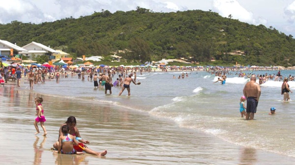 Contaminación en playas de Brasil: ¿Cuáles son las afectadas? - ADN Digital