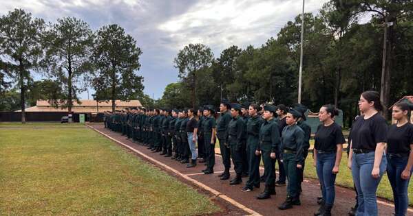 La Nación / Primer día de Cimefor con mujeres se inició con 43 enroladas en el Este