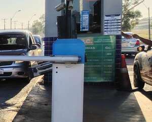 Cartelería no expone precio actual, pero se cobra nueva tarifa en el peaje de Coronel Bogado - Nacionales - ABC Color