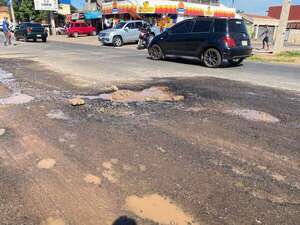 Sube el peaje, los baches siguen y usuarios exigen soluciones - Nacionales - ABC Color