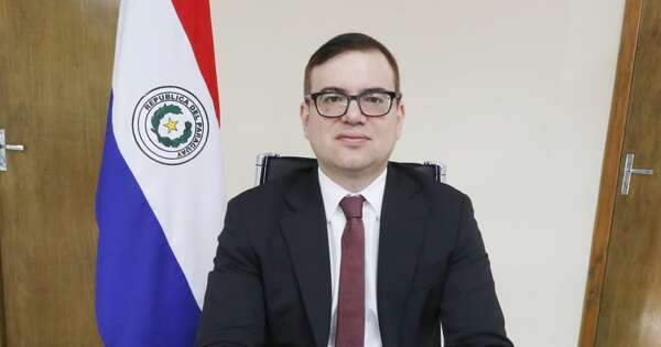 La Nación / Designan a José Fernando Duarte como presidente del consejo directivo de la Aneaes