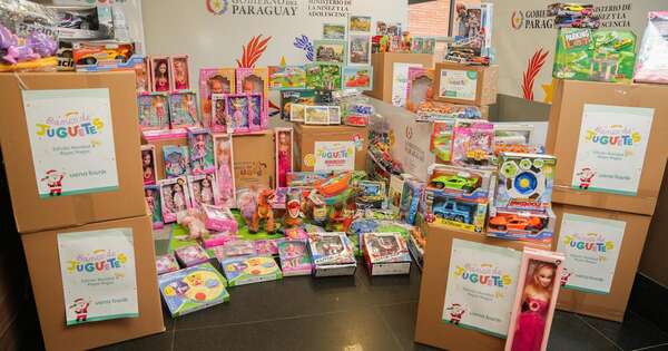 La Nación / Banco de Juguetes prepara 65.000 obsequios para entregar en Día de los Reyes Magos