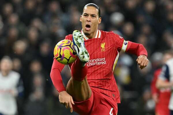 Clásico al rojo vivo en la Premier - Fútbol Internacional - ABC Color